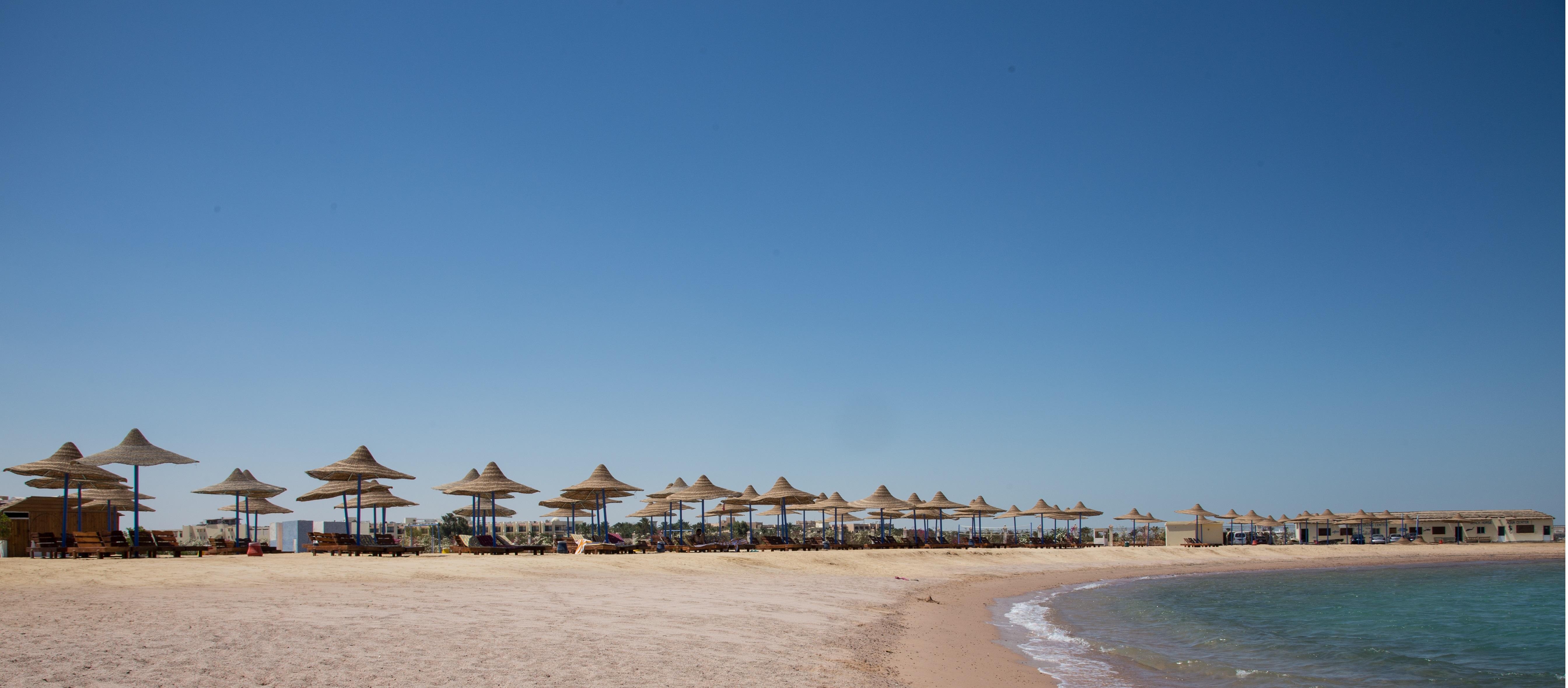 Royal Lagoons Resort & Aqua Park Families And Couples Only Hurghada Exterior photo